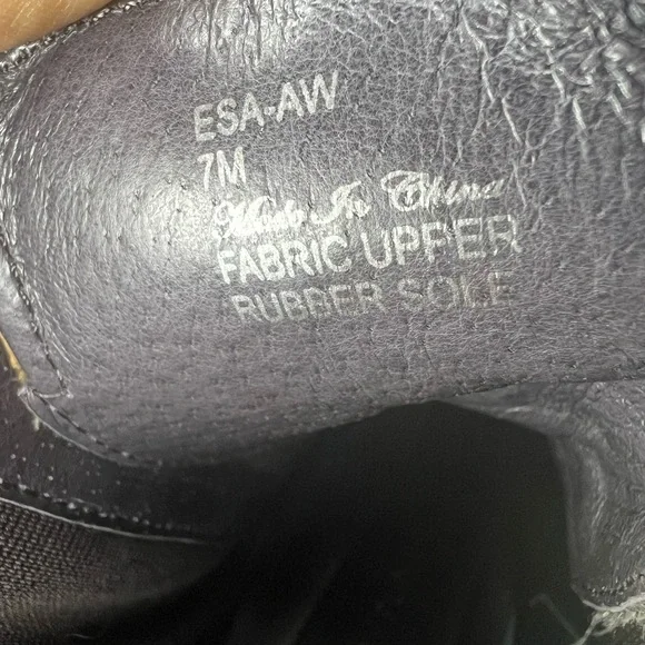 Donald J. Pliner “Esa” Brown Lace Up Combat Boots, Size: 7 - Picture 10 of 11